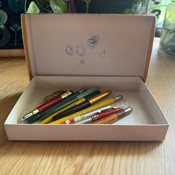 Pen & Pencil Writing Utensil Lot, Assortment of Various Conditions, Ads, Vintage - Picture 4 of 17